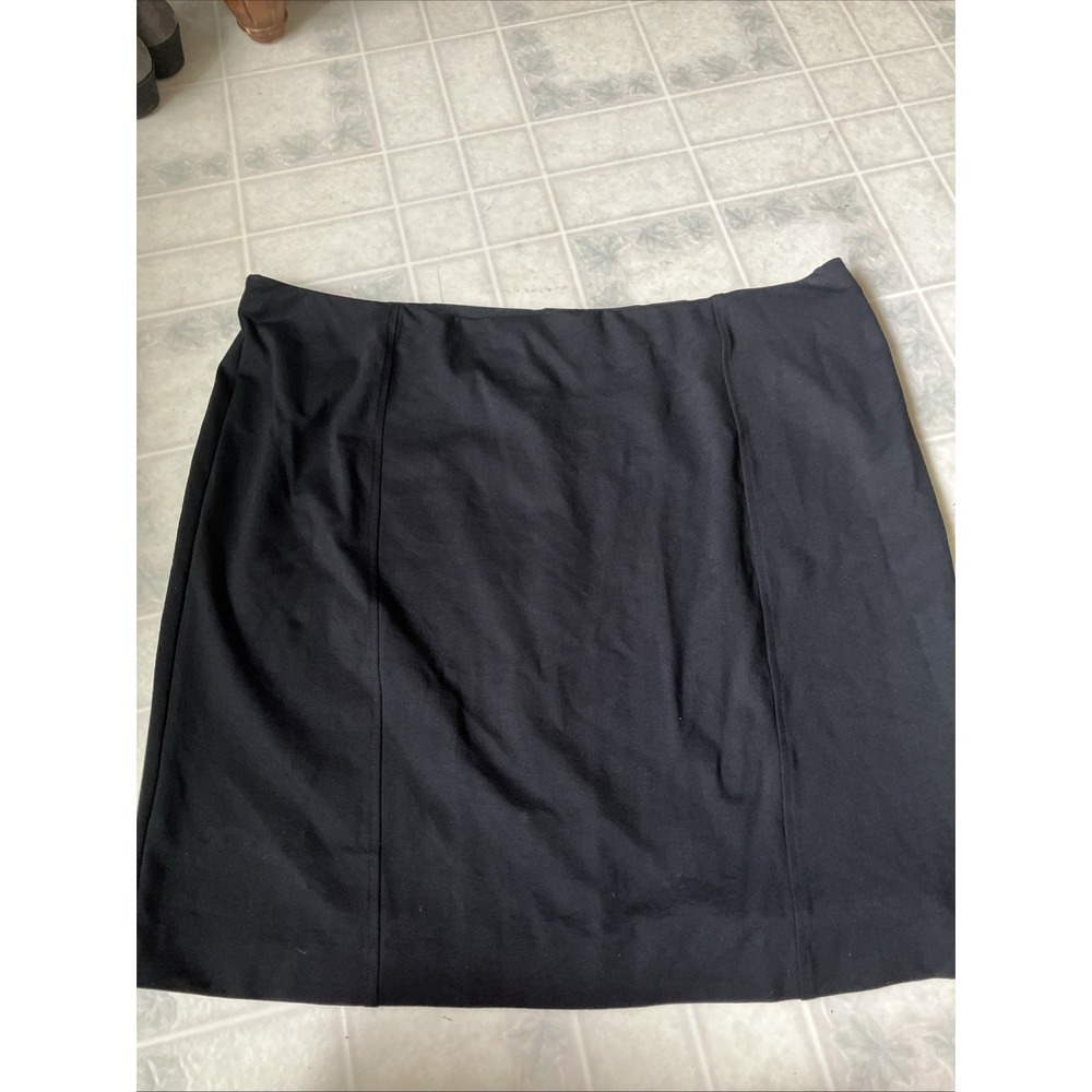 LANE BRYANT Pull On PENCIL SKIRT SZ 24 Black Ponte' Knit back Slit Streetwear